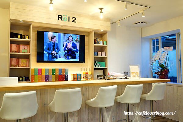 Rë12◇店内