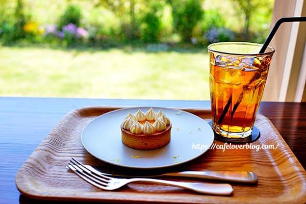栃木県鹿沼市にあるカフェjoch(ヨッホ)のレモンのタルトとアールグレイティ