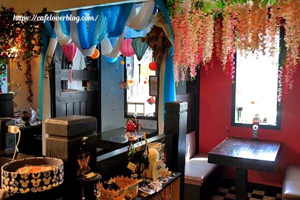 埼玉県行田市にあるRe:laxtimeの店内