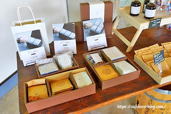 栃木県大田原市にあるひつじ珈琲大雄寺店の店内