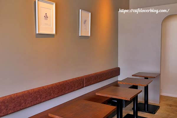 埼玉県朝霞市にあるOIMO BIYORI TOKIDOKI FRUITSの店内