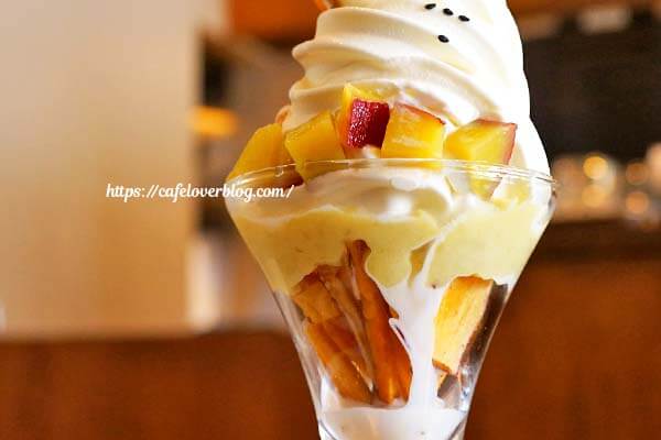 埼玉県朝霞市にあるOIMO BIYORI TOKIDOKI FRUITSの濃厚OIMOサンデー