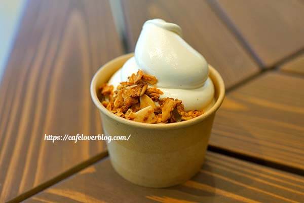 千葉県流山市にある白みりんミュージアムの白みりんソフトクリーム