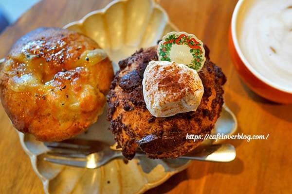 栃木県宇都宮市にあるマフィンカフェRepos(ルポ)のティラミスマフィンとハニーチーズマフィン