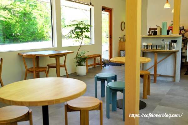 栃木県那須塩原市のDAILY COFFEE STOREの店内
