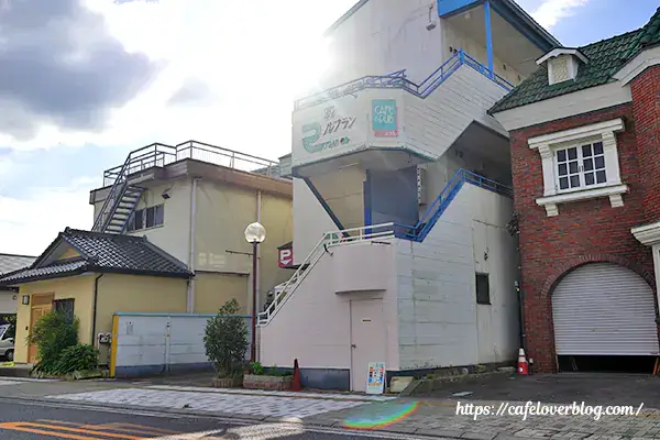 栃木県小山市のcafe tatinの外観